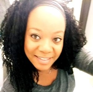 Meet your Posher, Tienne